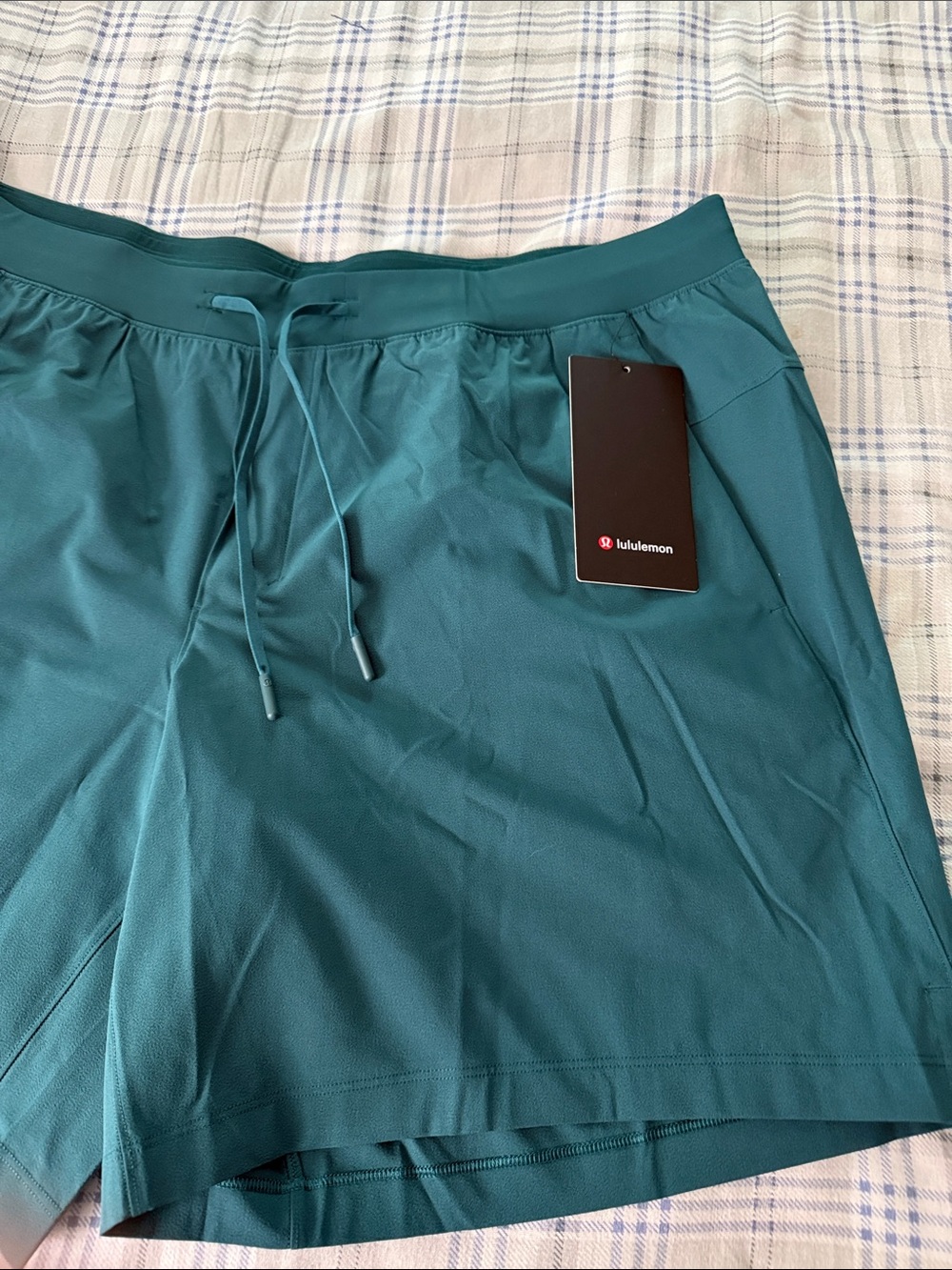 lululemon Teal-Green Athletic Shorts XXL with Drawstring 7” - Picture 2 of 13